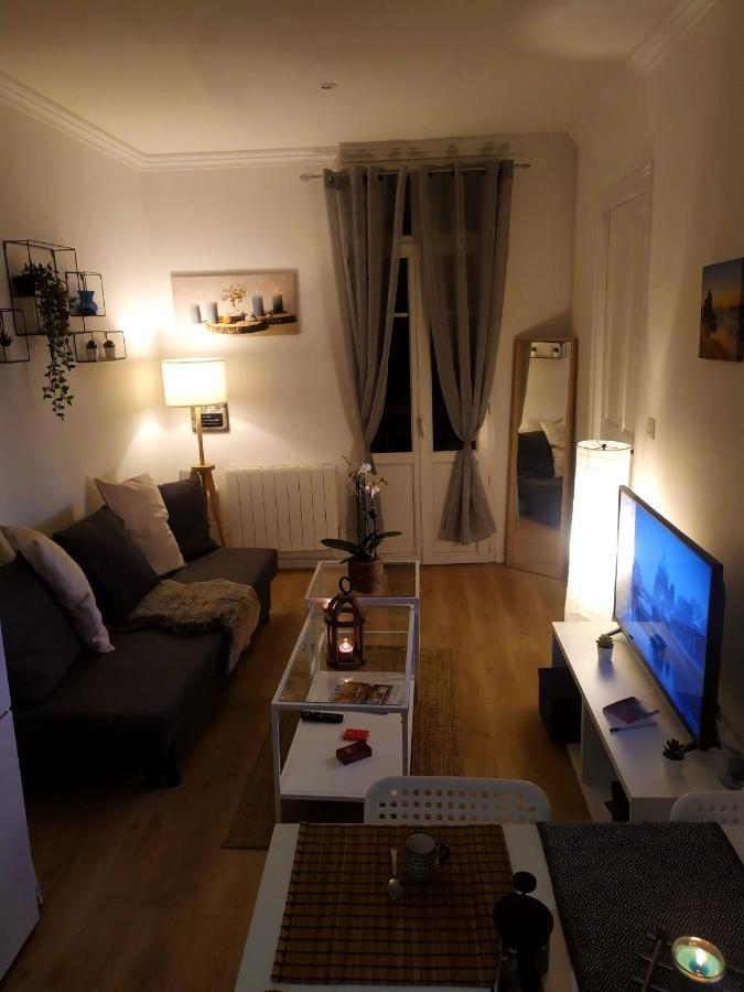 Private Independant Flat - Lourdes City Center - 2 Balconies Luaran gambar